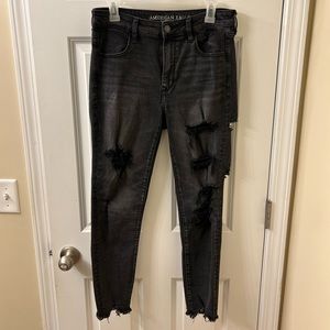 Black distressed hi rise jeggings